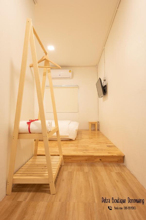 Petra Boutique Donmuang Apartment Банкок Екстериор снимка
