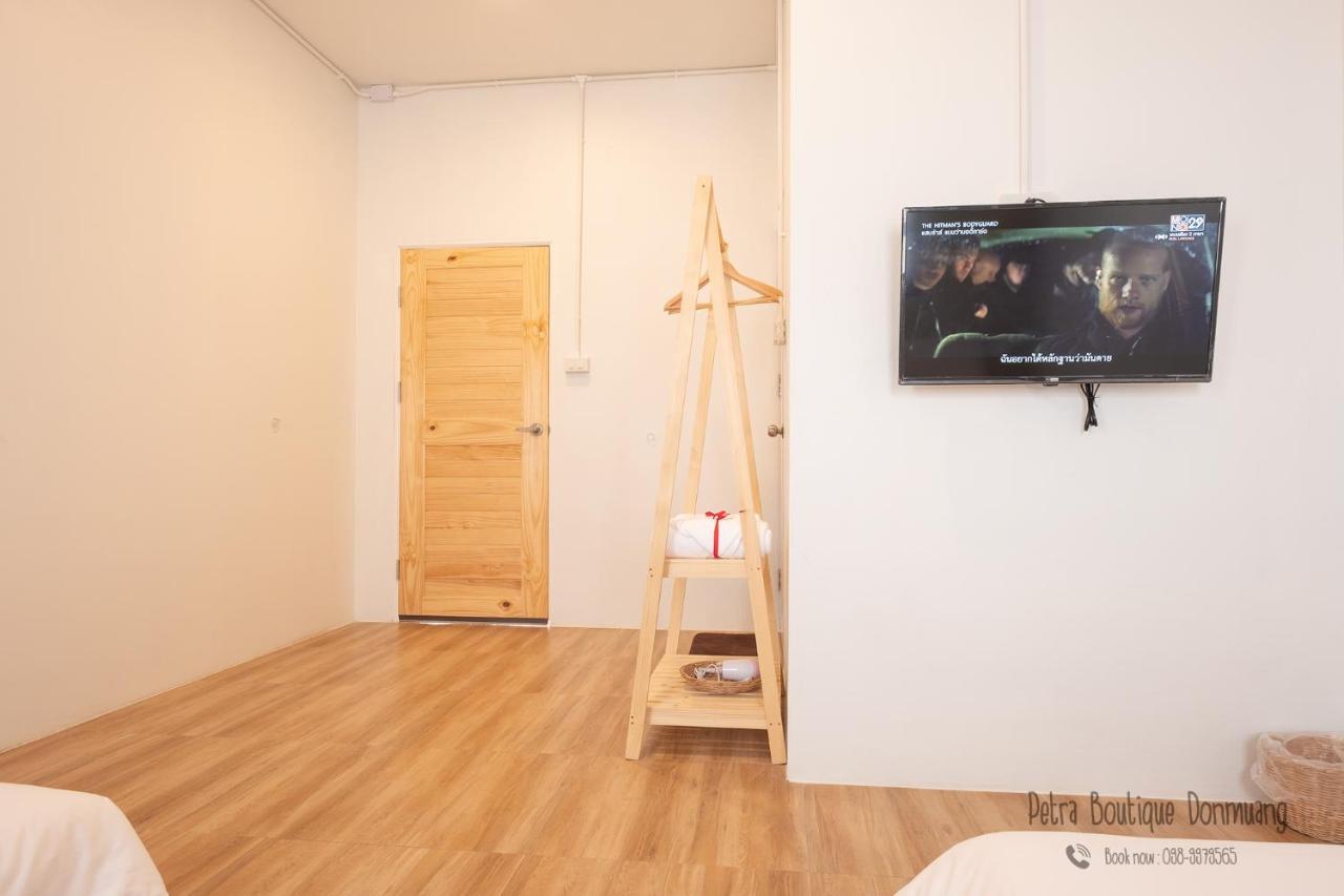 Petra Boutique Donmuang Apartment Банкок Екстериор снимка