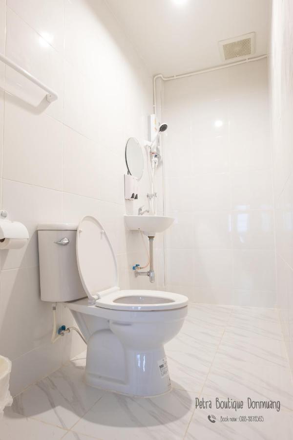 Petra Boutique Donmuang Apartment Банкок Екстериор снимка