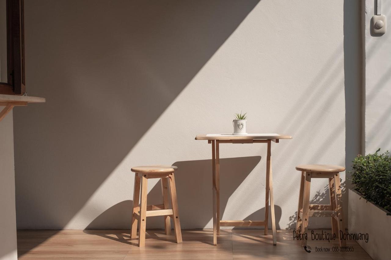 Petra Boutique Donmuang Apartment Банкок Екстериор снимка